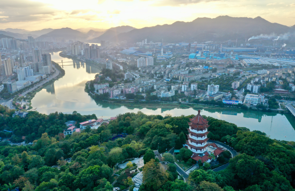 福建，历史底蕴与现代风采交织的文化发展重镇